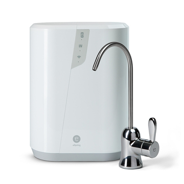 Système de traitement de l'eau eSpring(TM) avec robinet auxiliaire